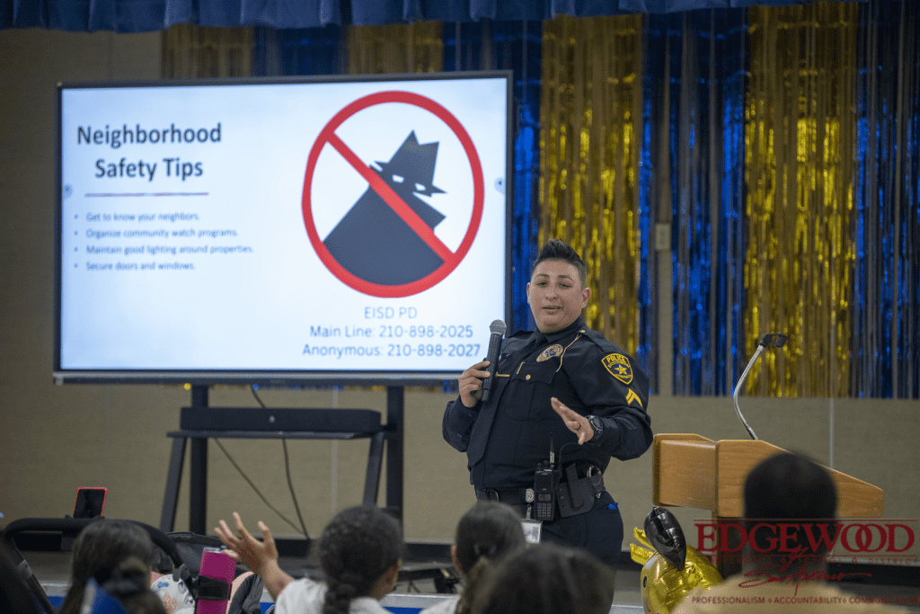 Eastwood ISD officer giving safety tips