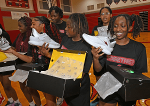 students gifted basketball shoes